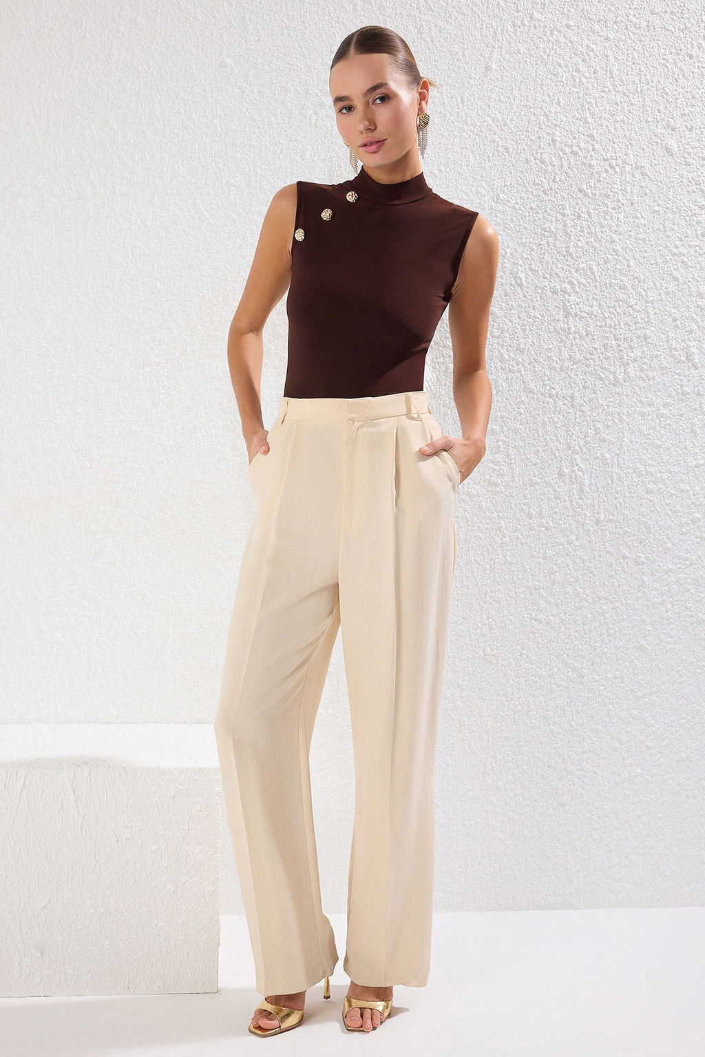 Trendyolmilla Siyah Aksesuar Detayl? Orme S?k Bluz TPRSS25BZ00020  фото 2