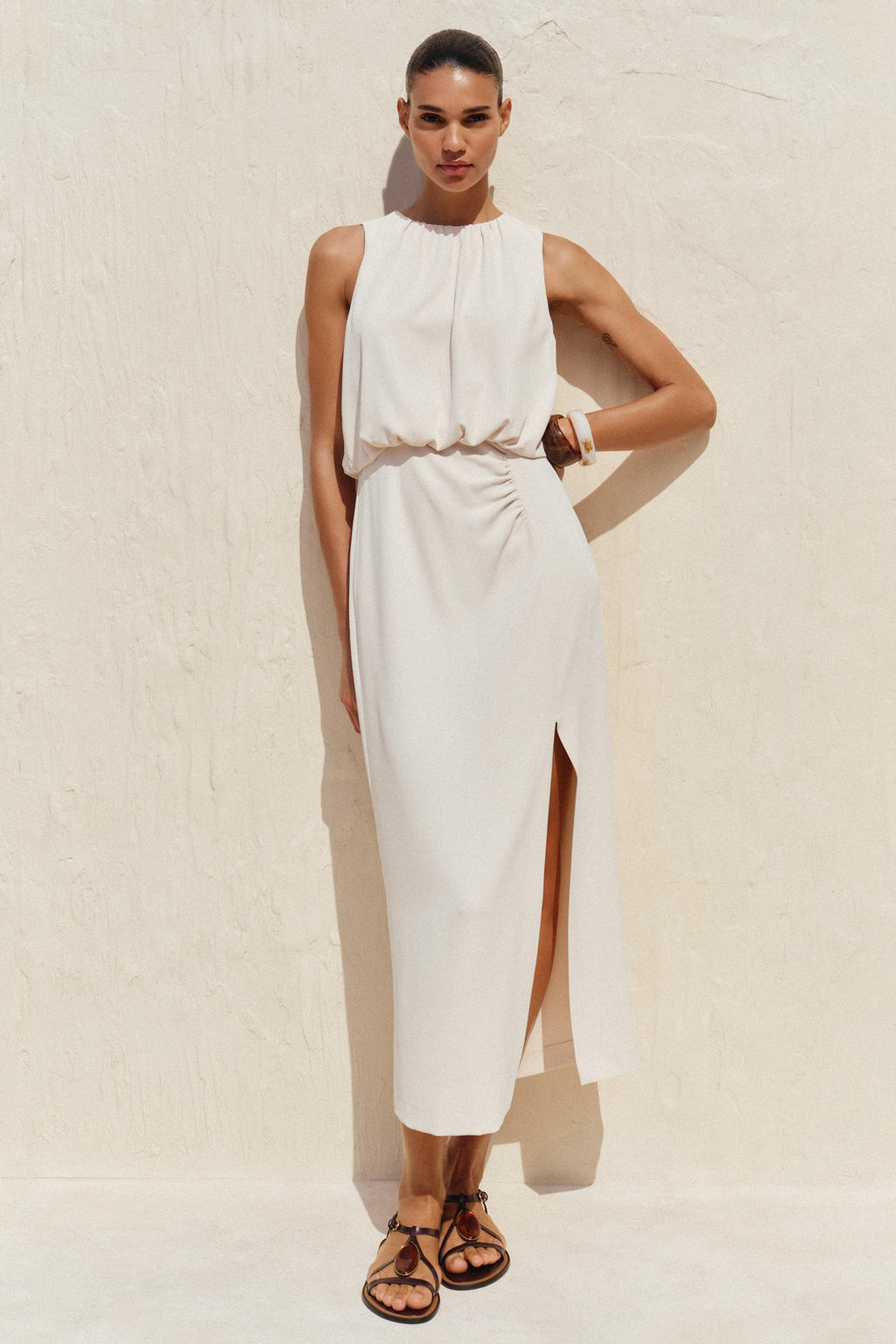 METAL APPLIQUE SANDALS - Zara фото 6