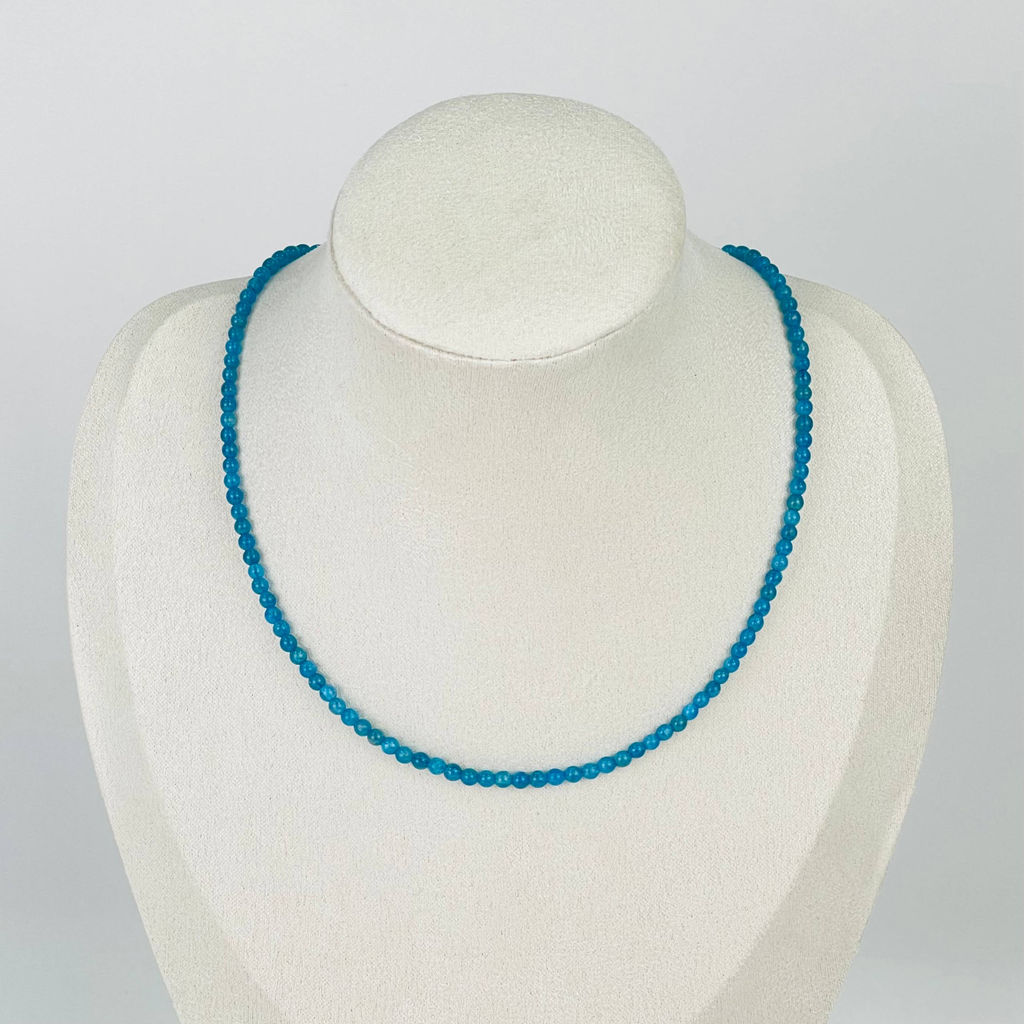 Колье из Апатита