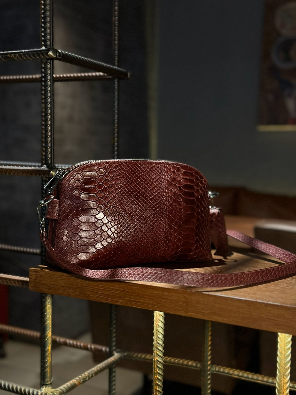 Сумка женская из телячьей кожи