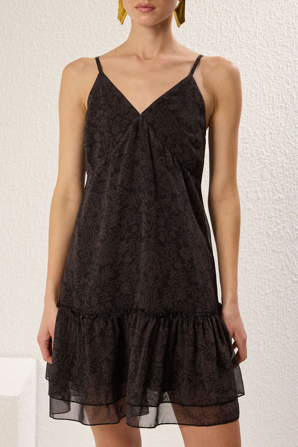TRENDYOLMILLA Koyu Kahverengi Cicekli Duz Kesim Mini Sifon Astarl? Dokuma Elbise TWOSS25EL00192