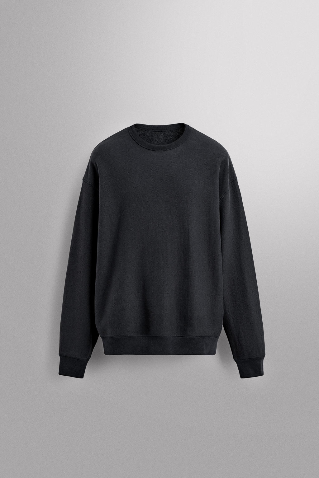 RELAXED FIT CREW NECK SWEATSHIRT