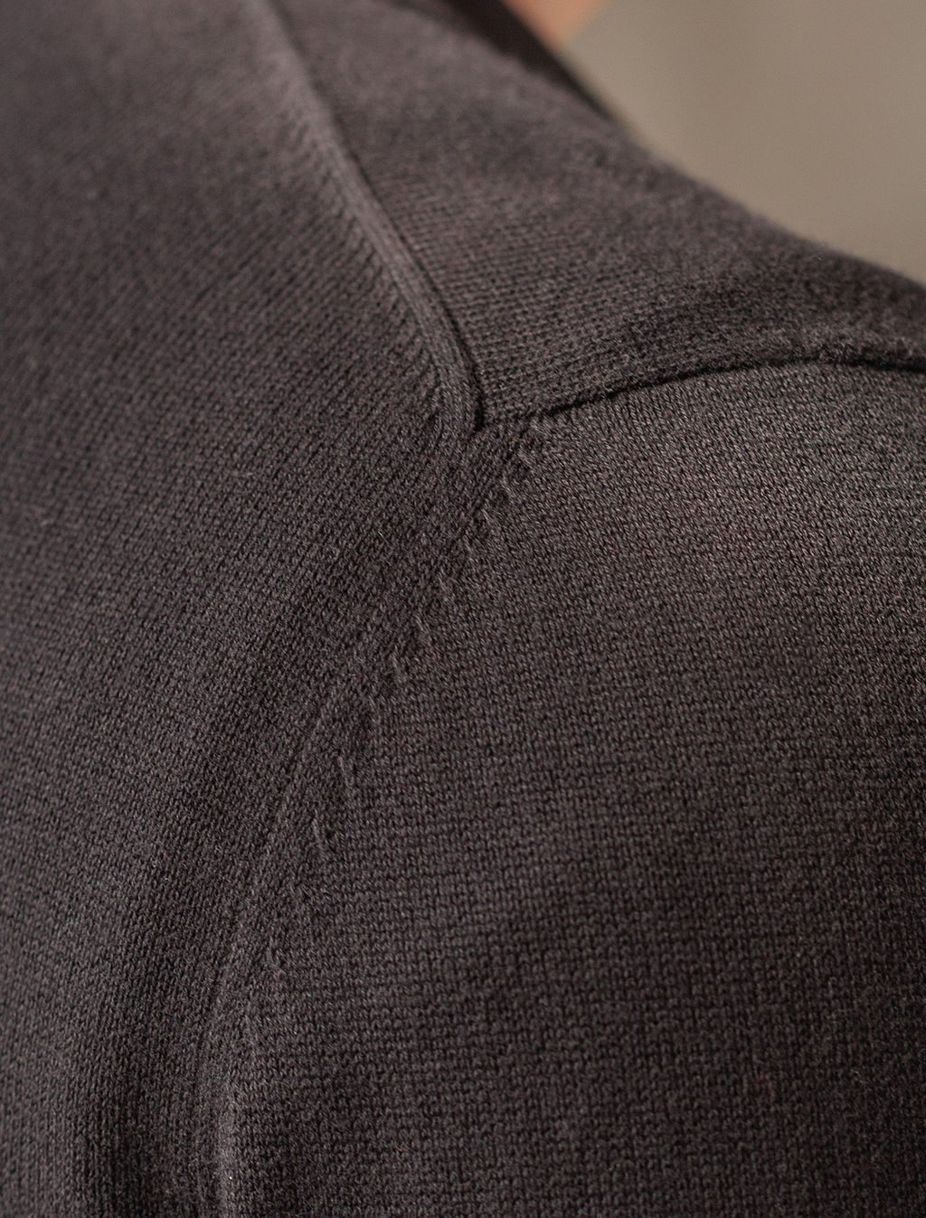 Джемпер-поло Vilatte из хлопка с нейлоном черный  фото 6