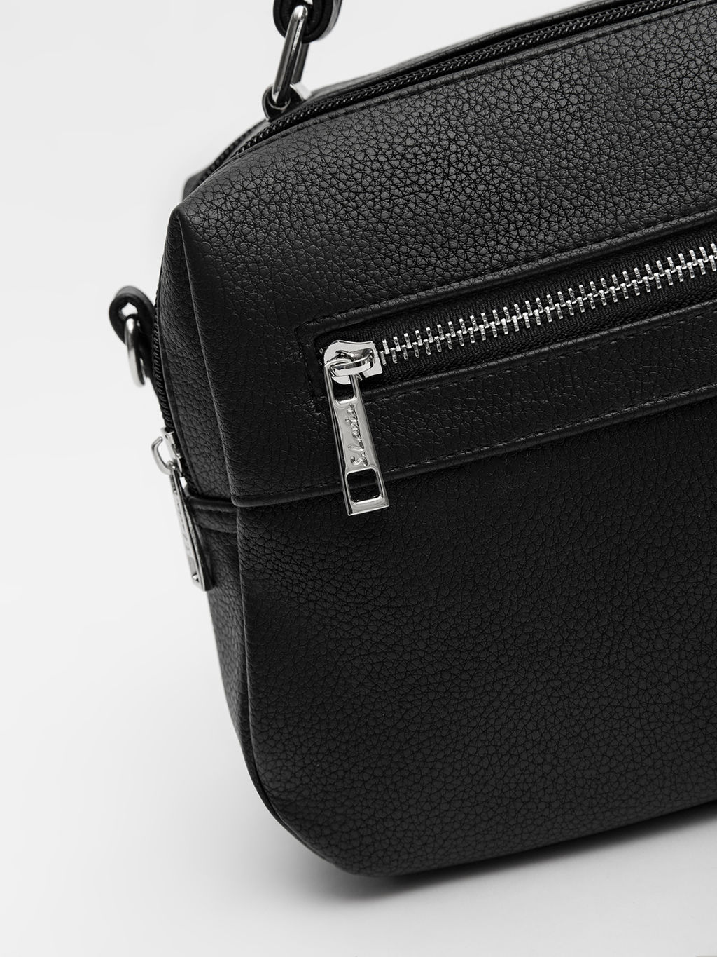 1500 92 01 Сумка женская