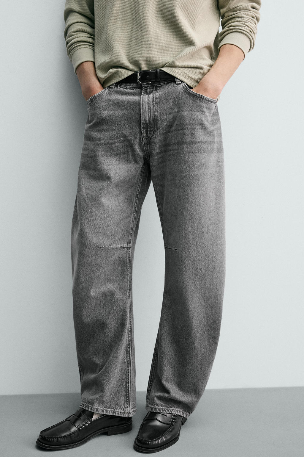 JEANS RELAXED BARREL FIT / Gris - Zara фото 5