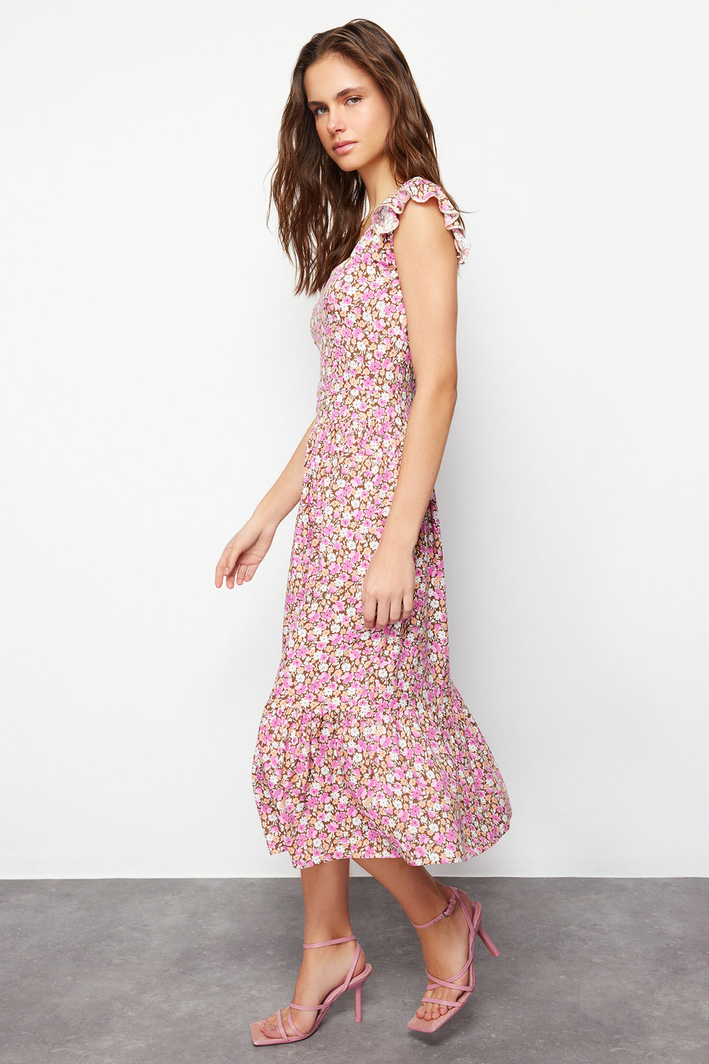 Lila Cicek Desenli Kare Yaka A Kesim Viskon Midi Dokuma Elbise TWOSS20EL3331