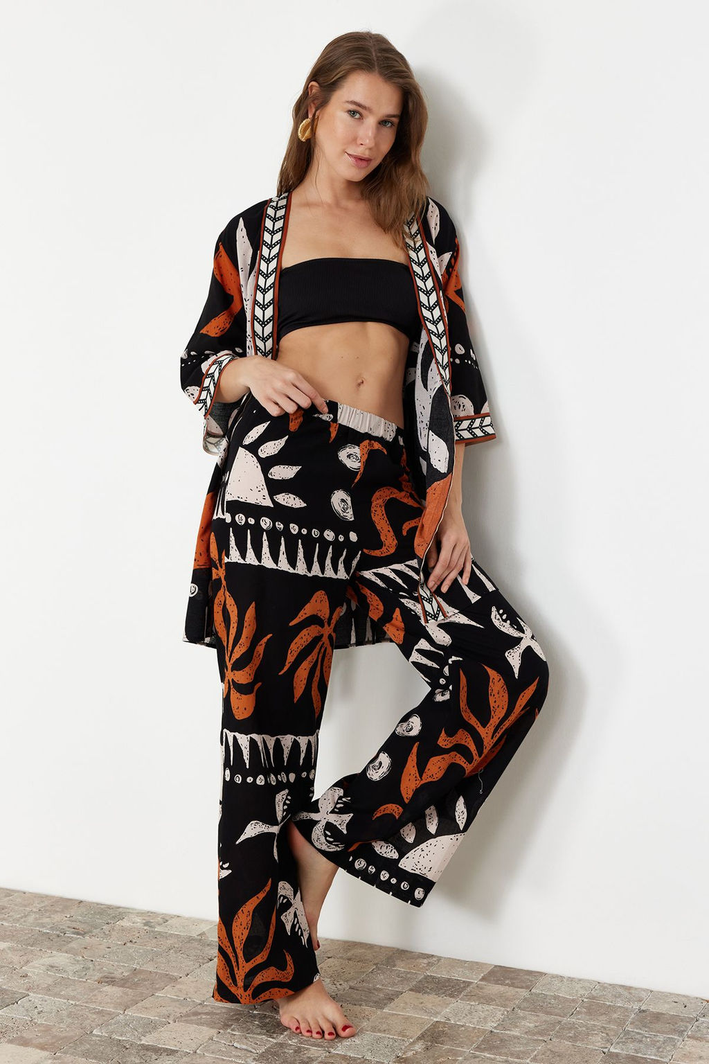 TRENDYOLMILLA Soyut Desenli Dokuma %100 Pamuklu Plaj Pantolon TBESS24PL00020 фото 3