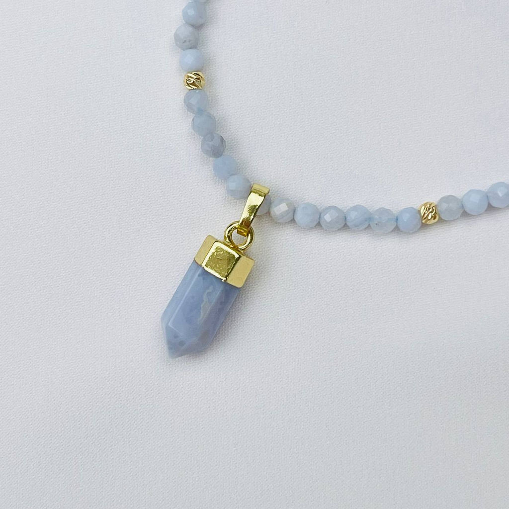 Чокер из Голубого агата с кулоном