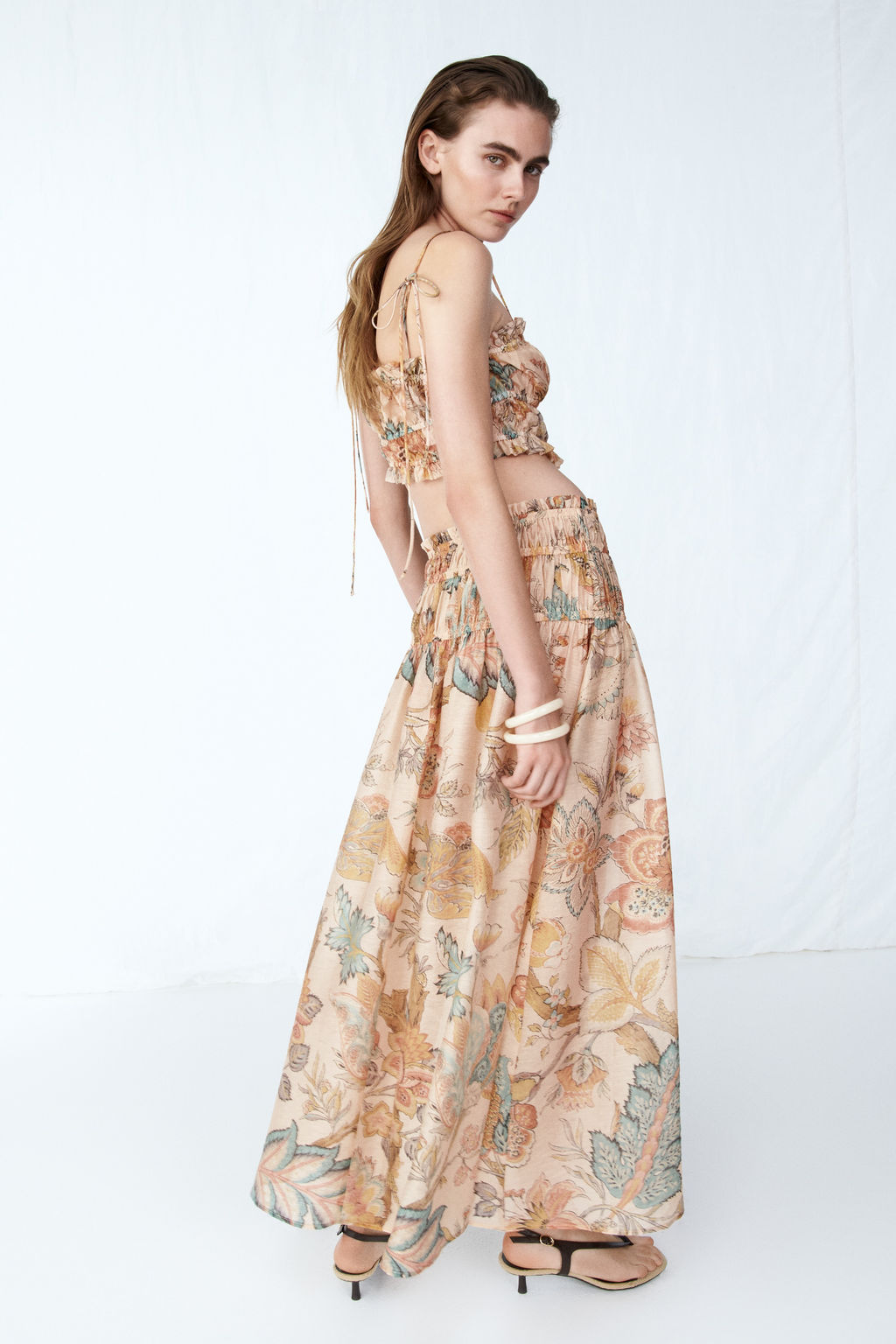 Falda acampanada con detalle nido de abeja - H&m фото 2