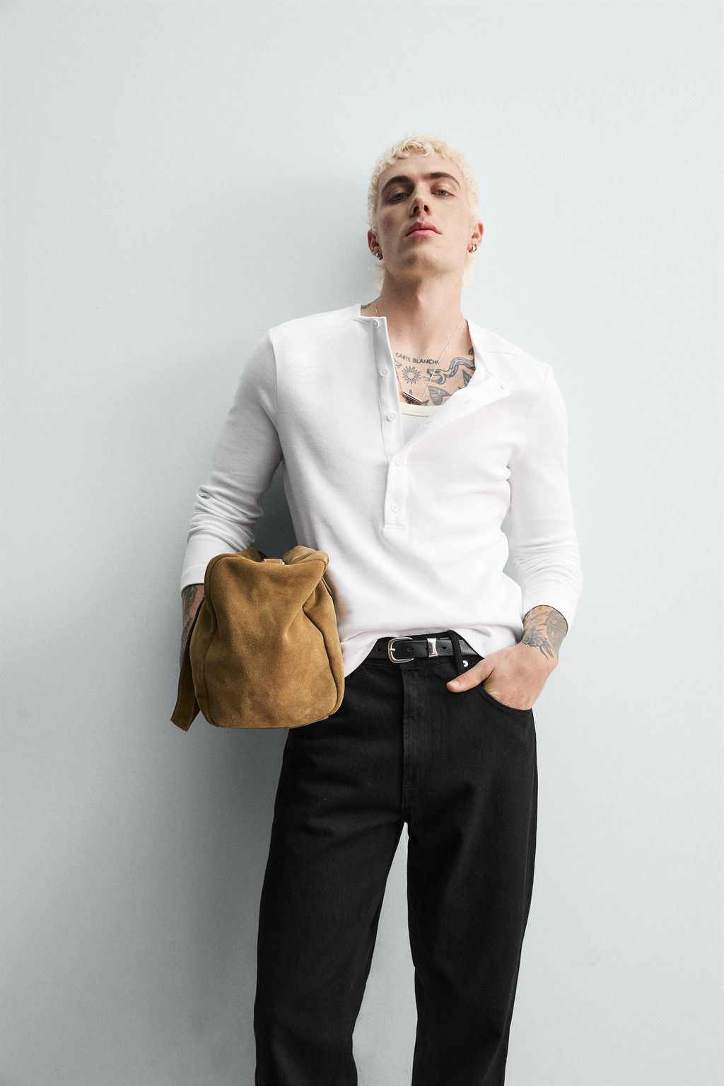 RIBBED T-SHIRT WITH BUTTONED NECKLINE - Zara фото 6