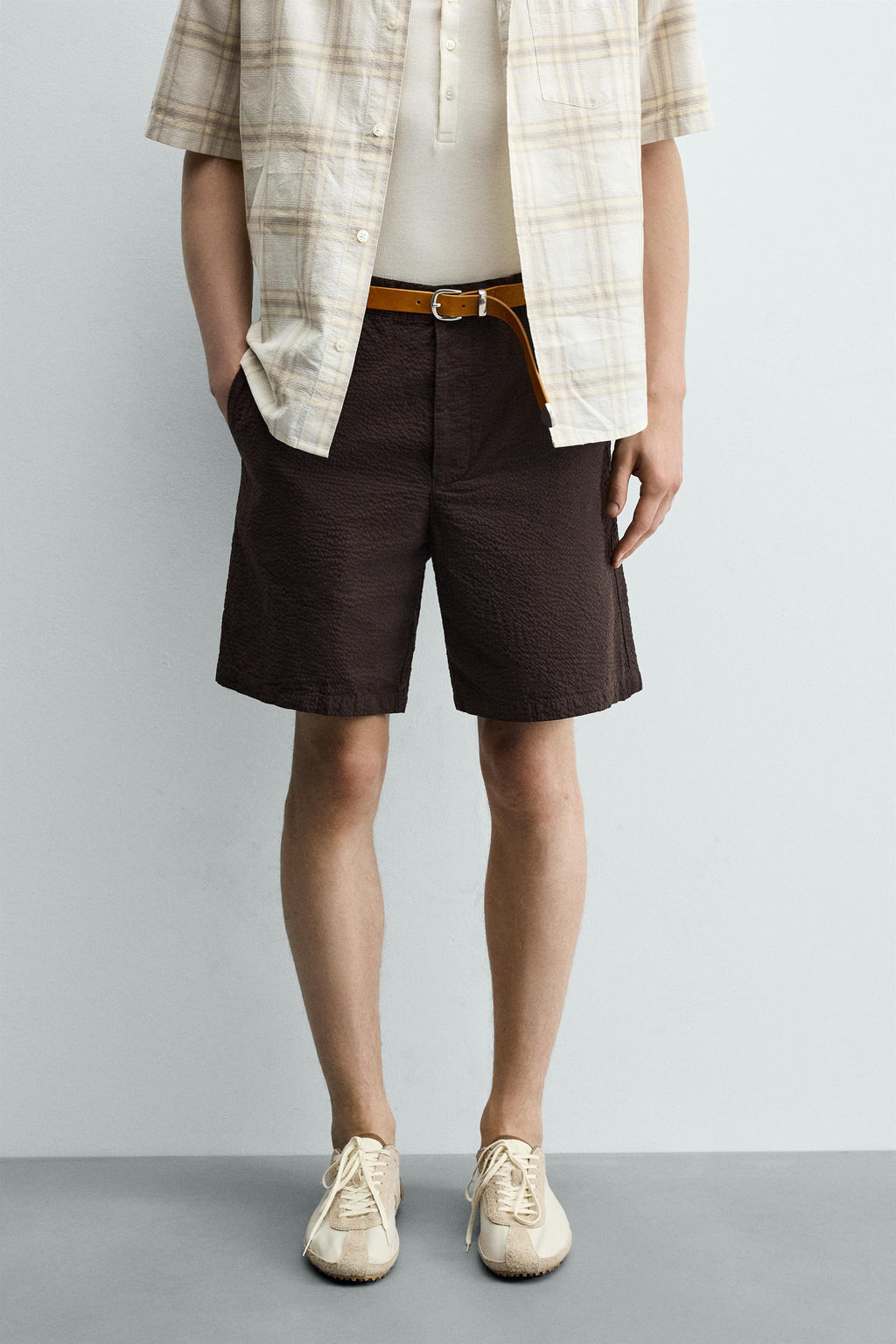 BERMUDA REGULAR FIT SEERSUCKER / Marr?n oscuro - Zara фото 2