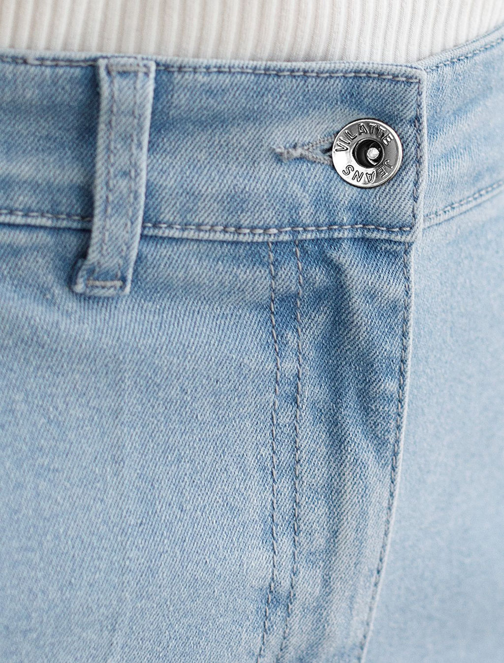 Прямые джинсы из эластичного плотного денима