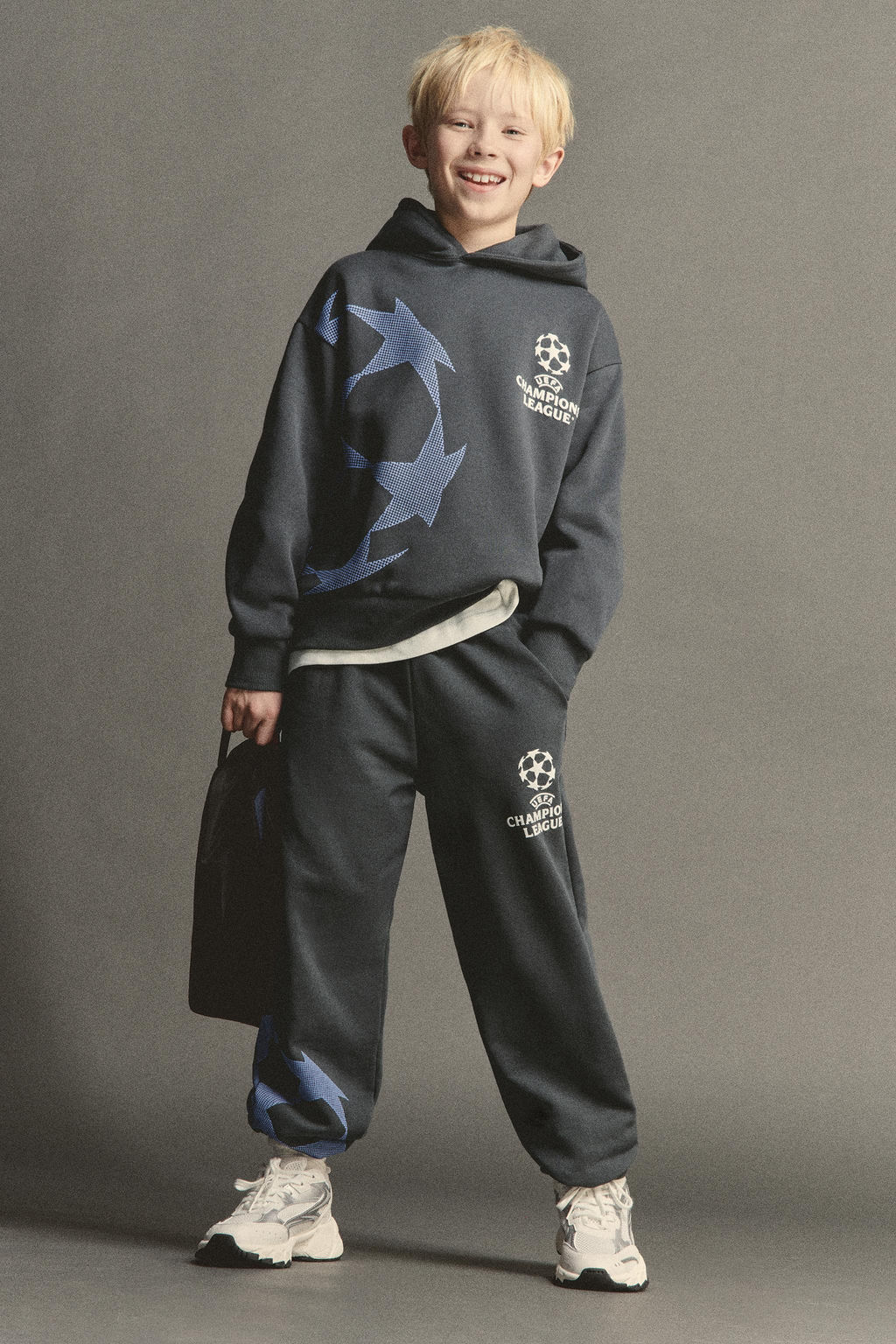 UEFA CHAMPIONS LEAGUE ® JOGGERS - Zara фото 6