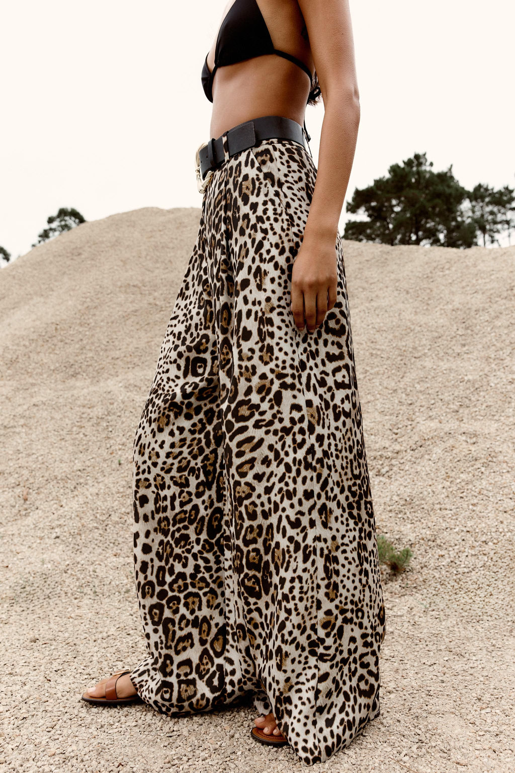 WIDE SATIN TROUSERS WITH BELT - Zara фото 5