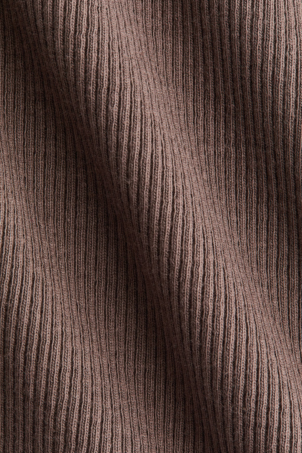 Camiseta sin mangas en algod?n acanalado - H&m фото 10