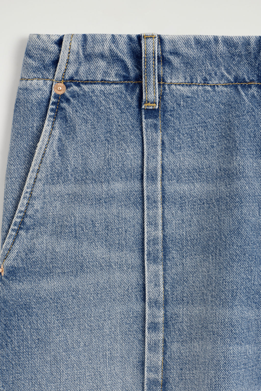 BERMUDAS VAQUERAS