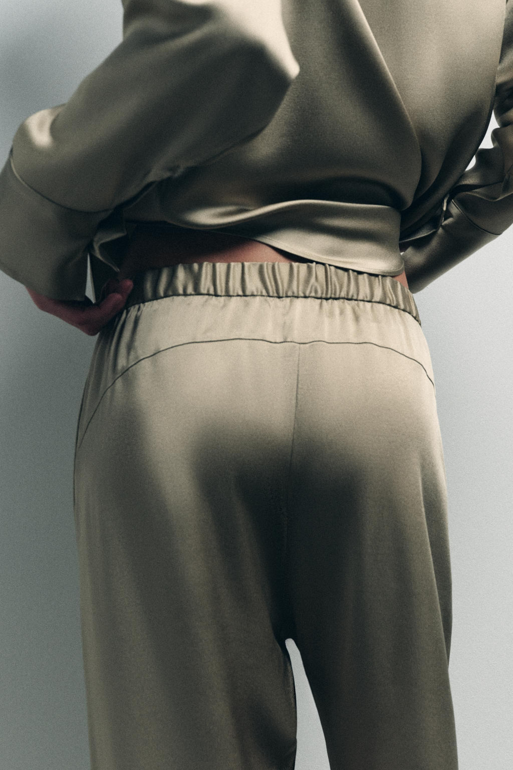 SATIN BAGGY TROUSERS - Zara фото 3