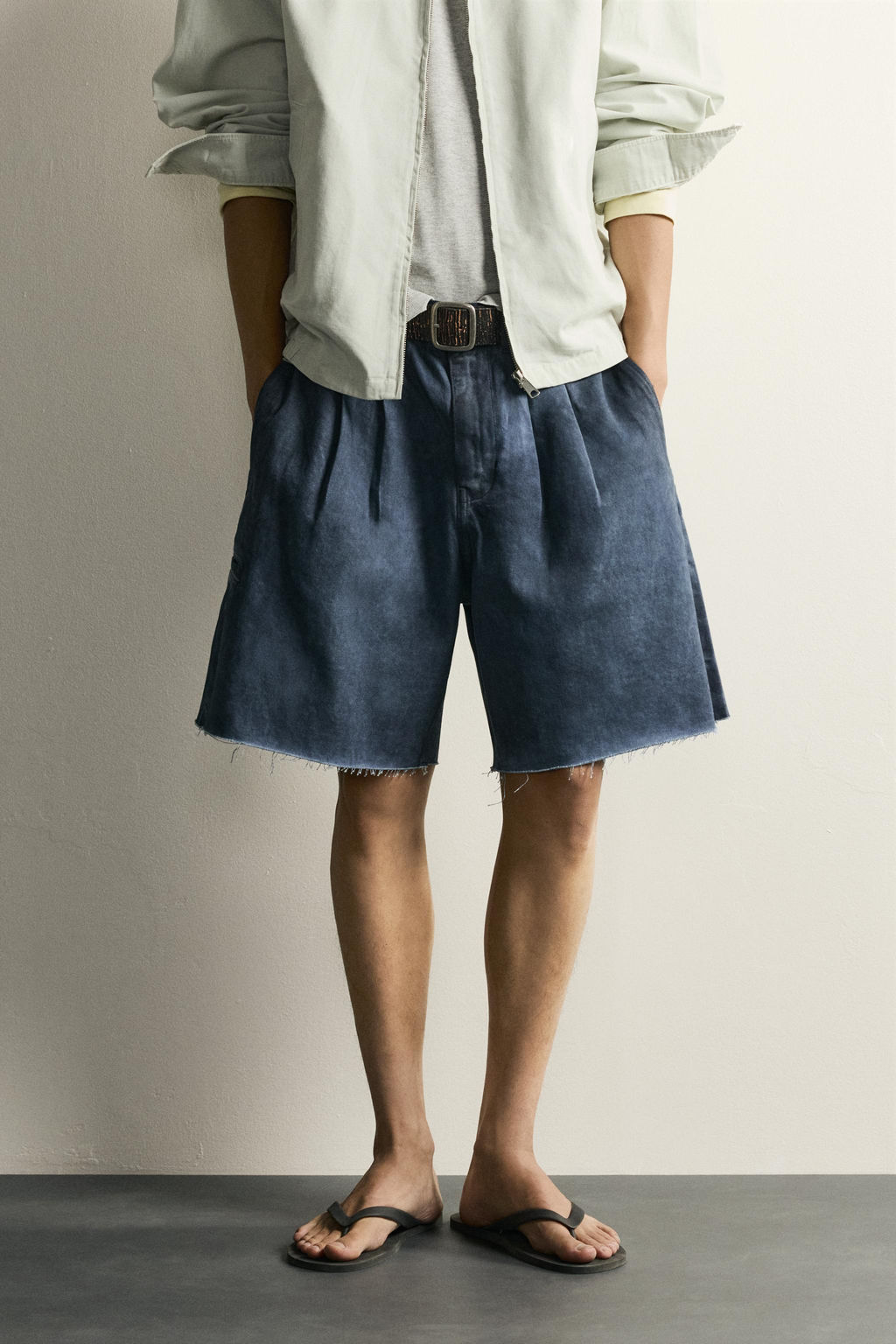 BERMUDA RELAXED FIT LAVADO IRREGULAR / Azul - Zara фото 2