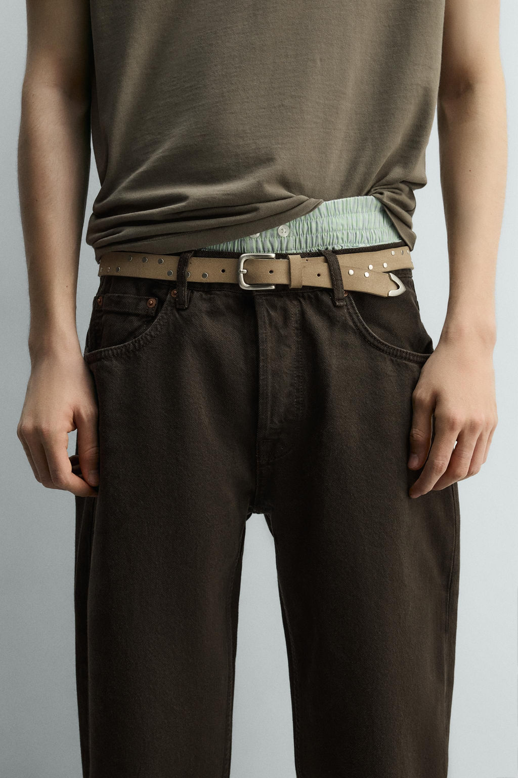 LIMITED EDITION STUDDED LEATHER BELT - Zara фото 4