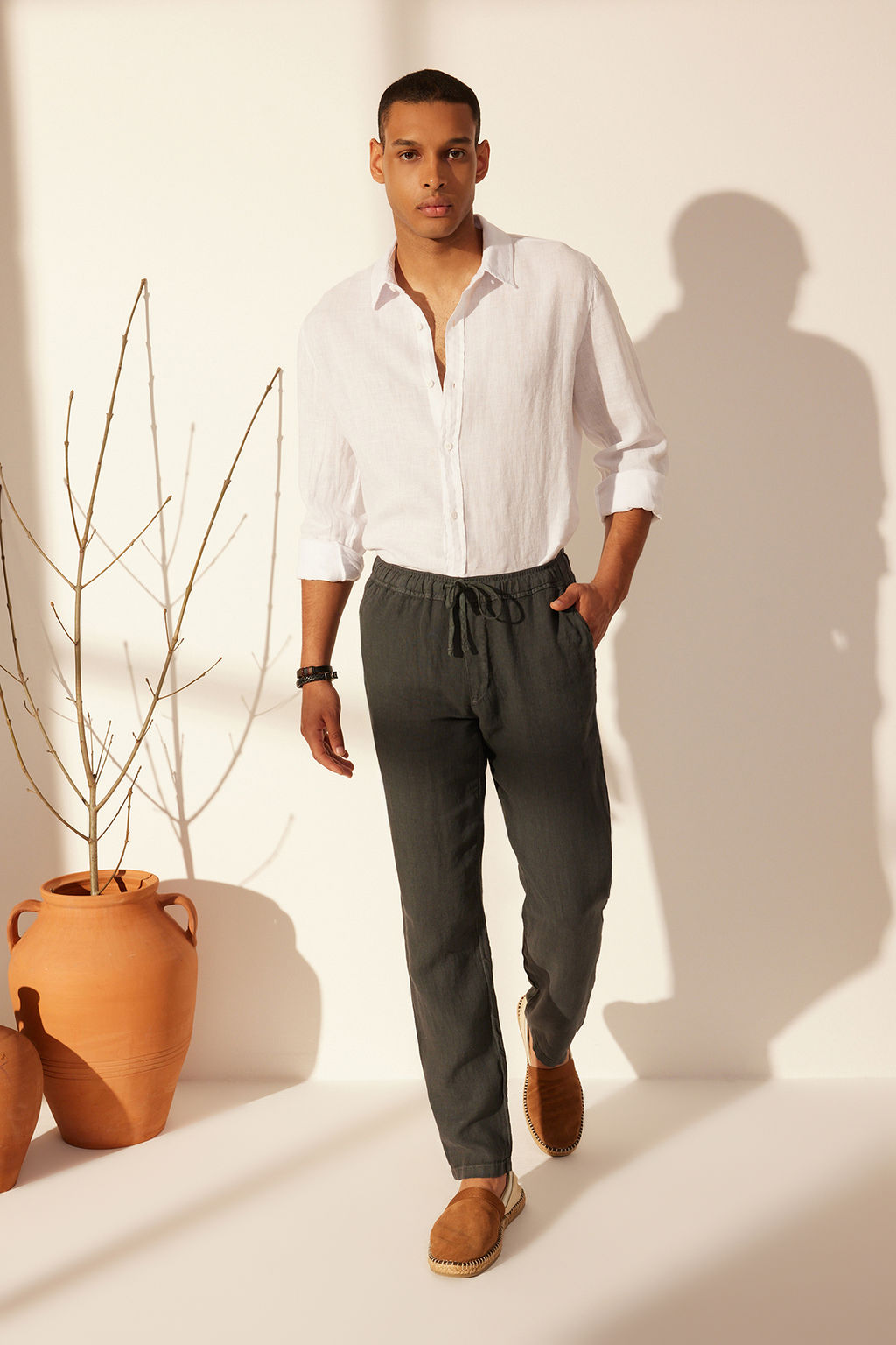 TRENDYOL MAN Premium Gri %100 Keten Straight Fit Lastikli Beli Baglamal? Pantolon TMNSS24PL00018 - Trendyolmilla фото 2