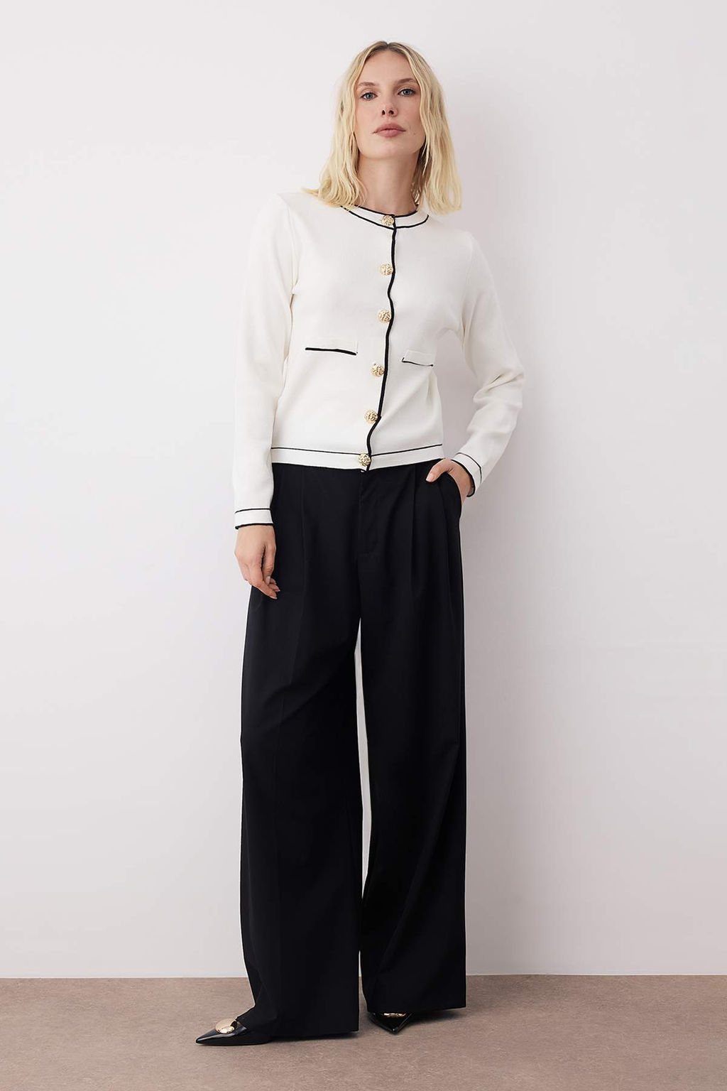 Ekru Premium Iplik/Ozel Iplik Dugme Aksesuarl? Triko H?rka TWOAW26HI00208 - Trendyolmilla фото 2