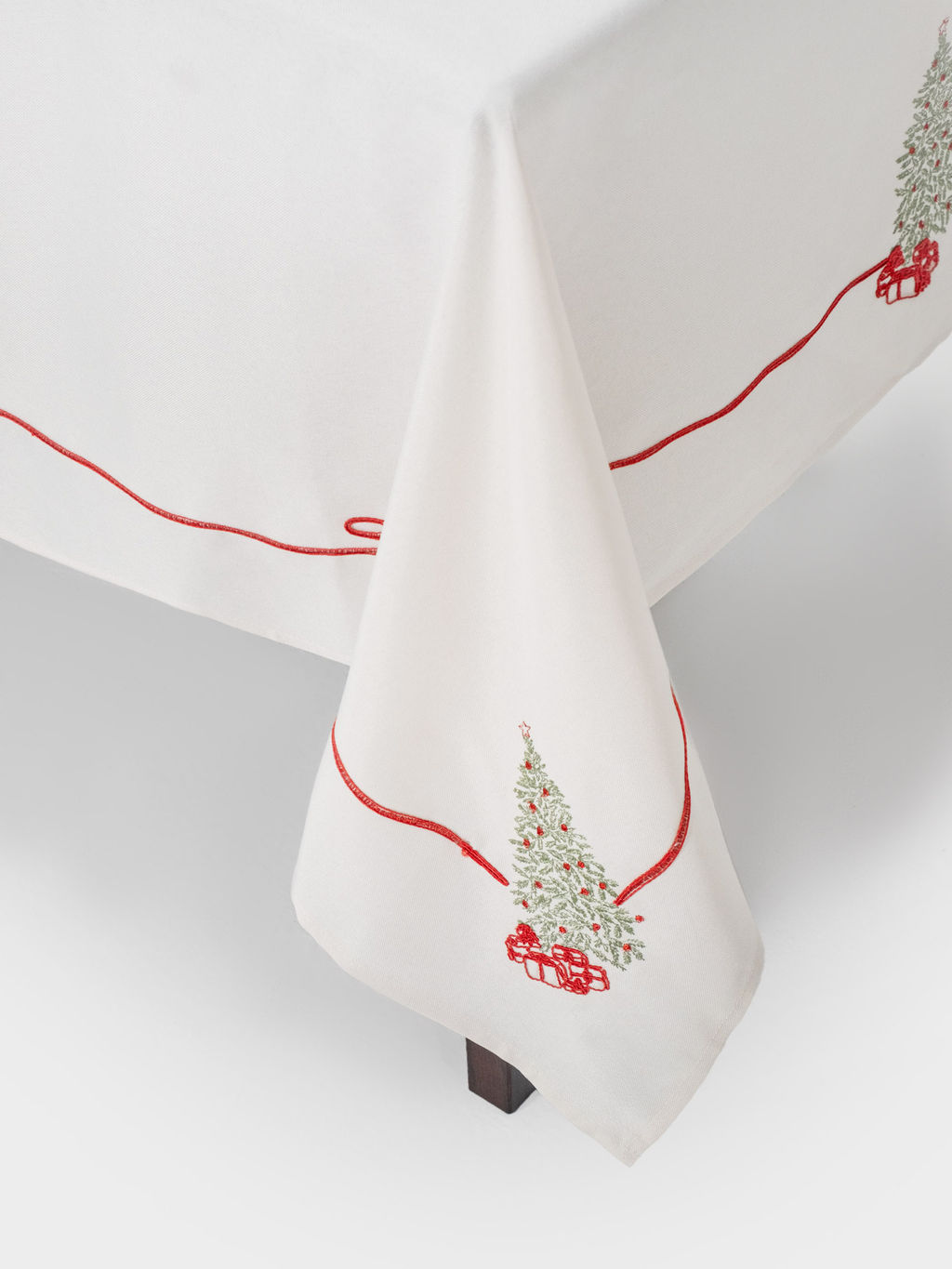 Скатерть, 160х160 см, полиэстер, бежевая, Елка с подарками, Festival - Anna lafarg фото 3