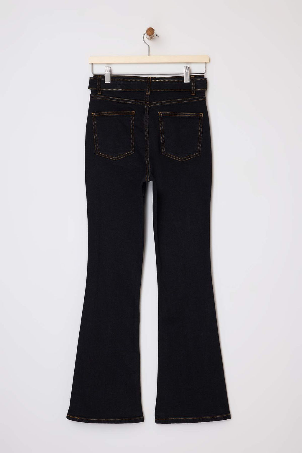 Siyah Kemerli Yuksek Bel Comfort/Esnek Flare Jeans TWOSS26JE00077