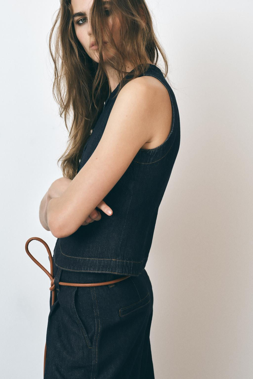 FITTED DENIM WAISTCOAT Z1975 - Zara фото 4