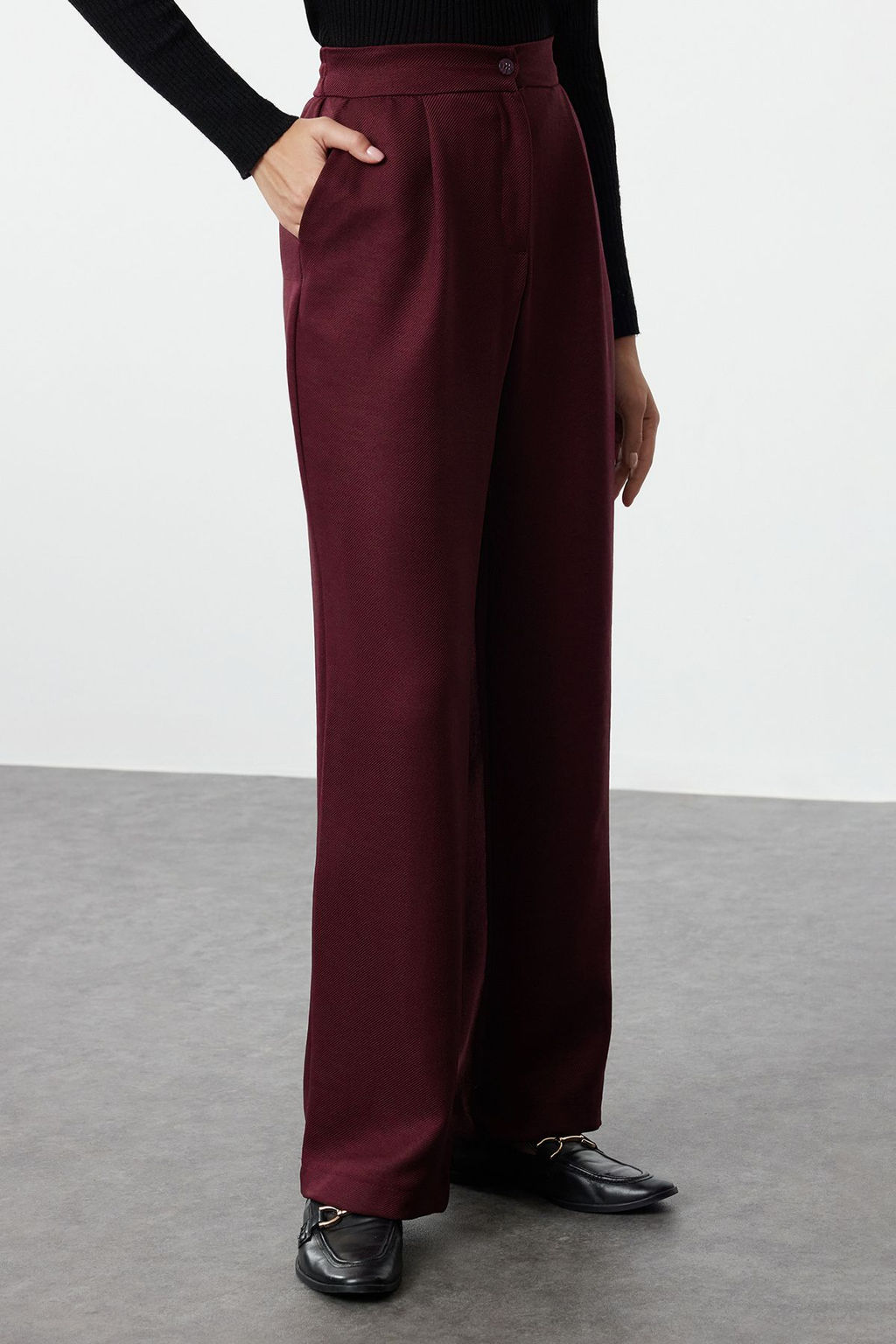 Bordo Straight/Duz Kesim Dokuma Kumas Pantolon TWOAW22PL0321