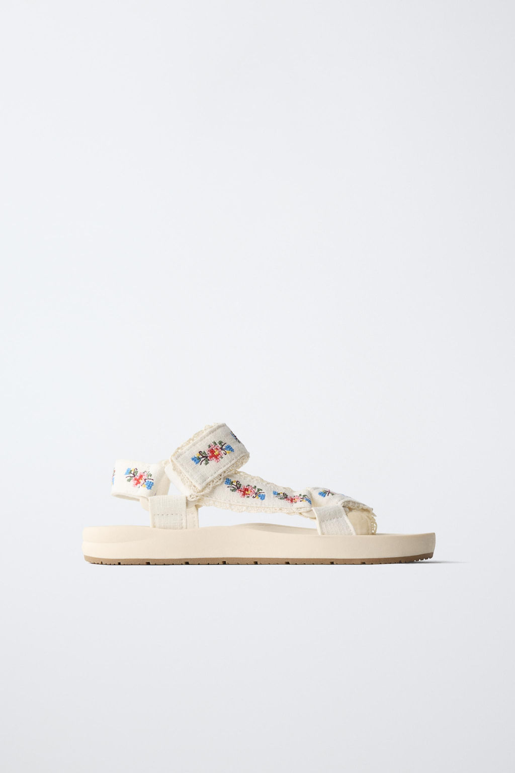 SANDALIA T?CNICA BORDADOS / Blanco Crudo