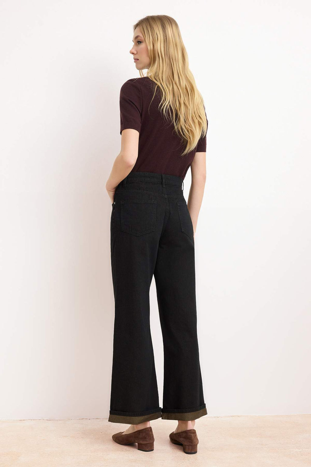 Siyah DOKUMLU Yuksek Bel 100% Pamuk Wide Leg Jeans TWOSS26JE00083 - Trendyolmilla фото 6