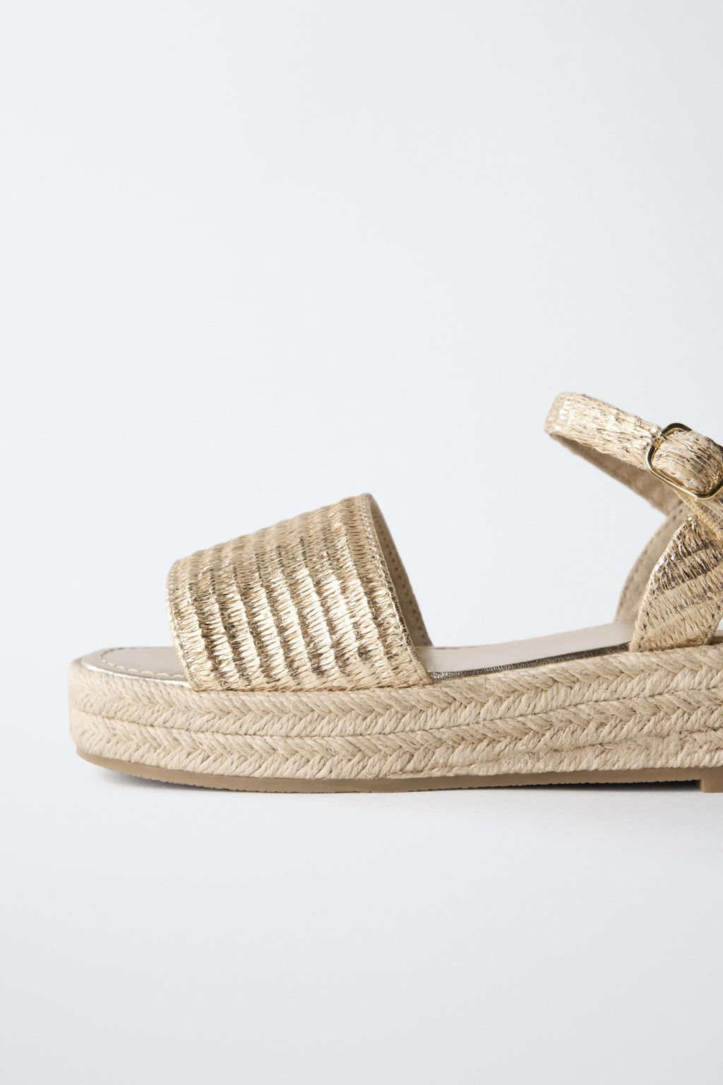 SANDALIA YUTE / Oro - Zara фото 6