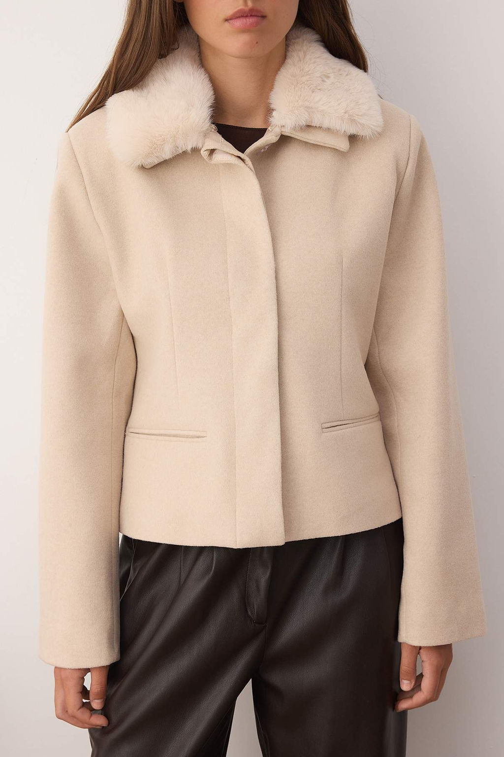 Ekru Regular Kal?p Yakas? Kurklu Kase Ceket Mont TWOAW26MO00131 - Trendyolmilla фото 4