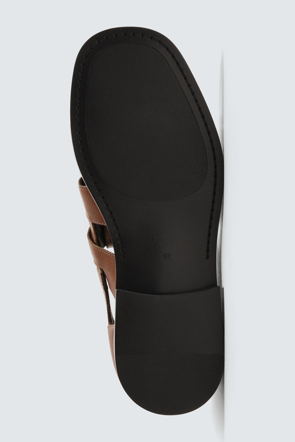 LIMITED EDITION LEATHER CAGE SANDALS - Zara фото 4