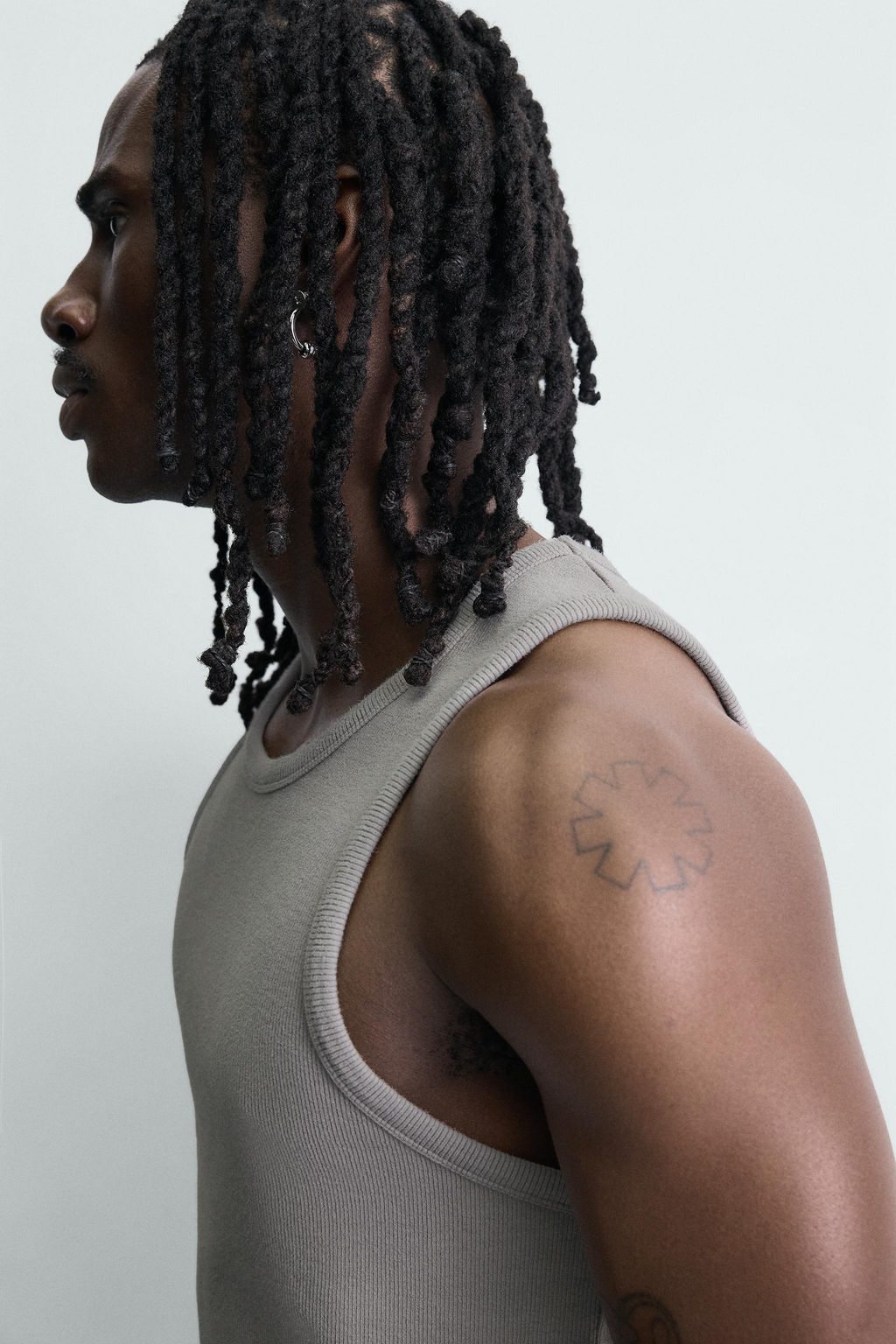 CAMISETA TANK RIB LAVADO / Gris claro - Zara фото 6