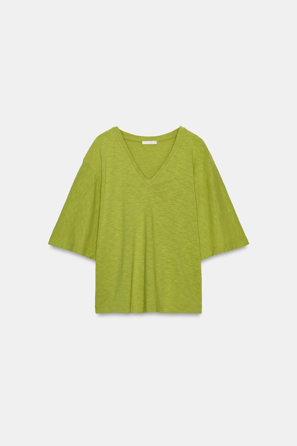 CAMISETA ESCOTE PICO / Pistacho - Zara фото 6