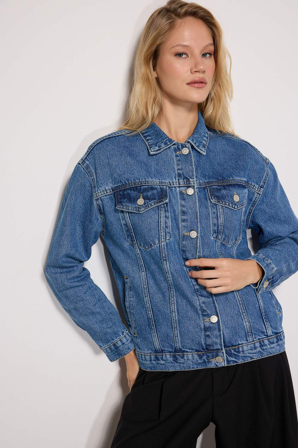 Mavi Oversize Trucker Denim Ceket TWOAW22CE0364 - Trendyolmilla фото 10
