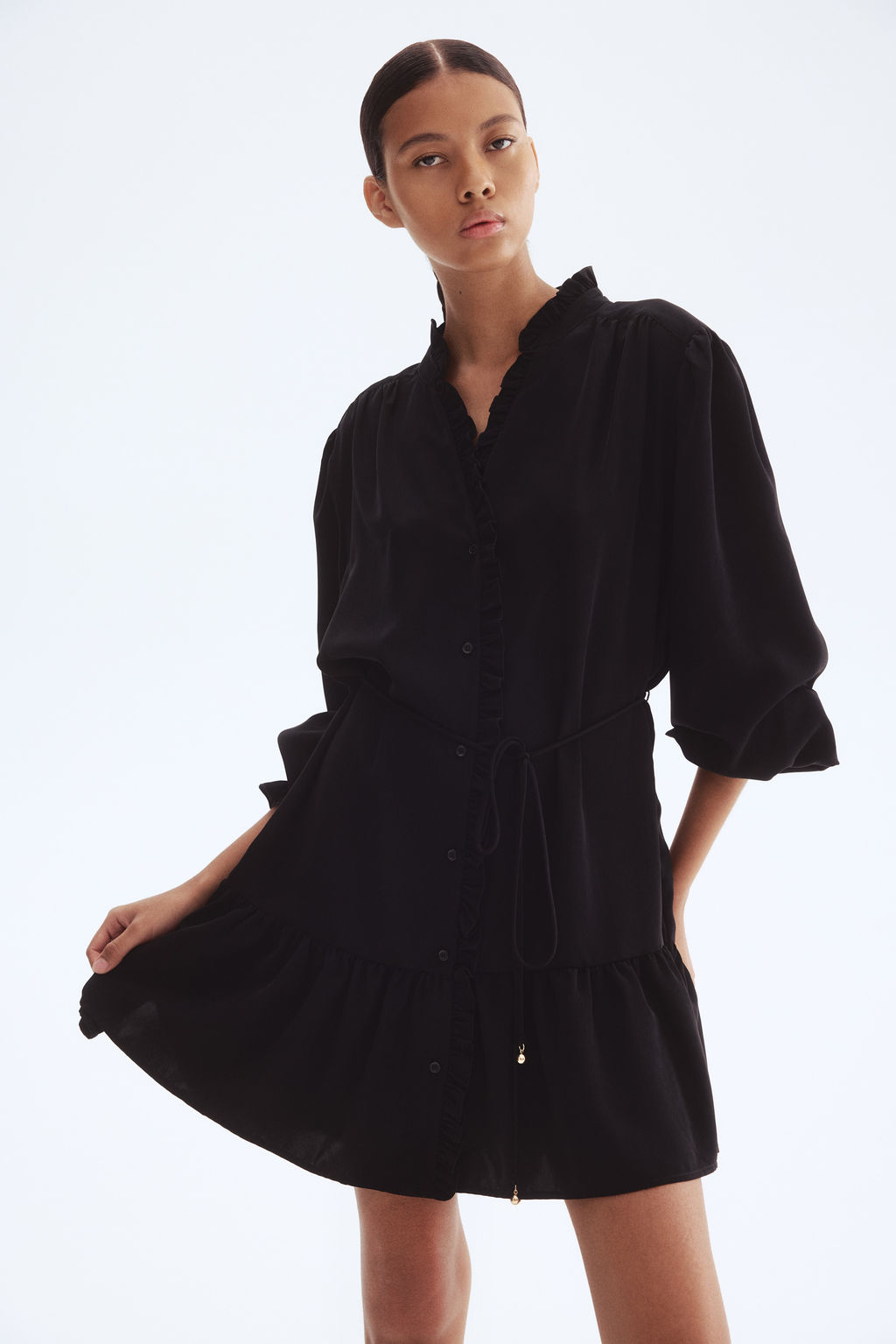 Vestido camisero con ribetes de volante - H&m фото 2