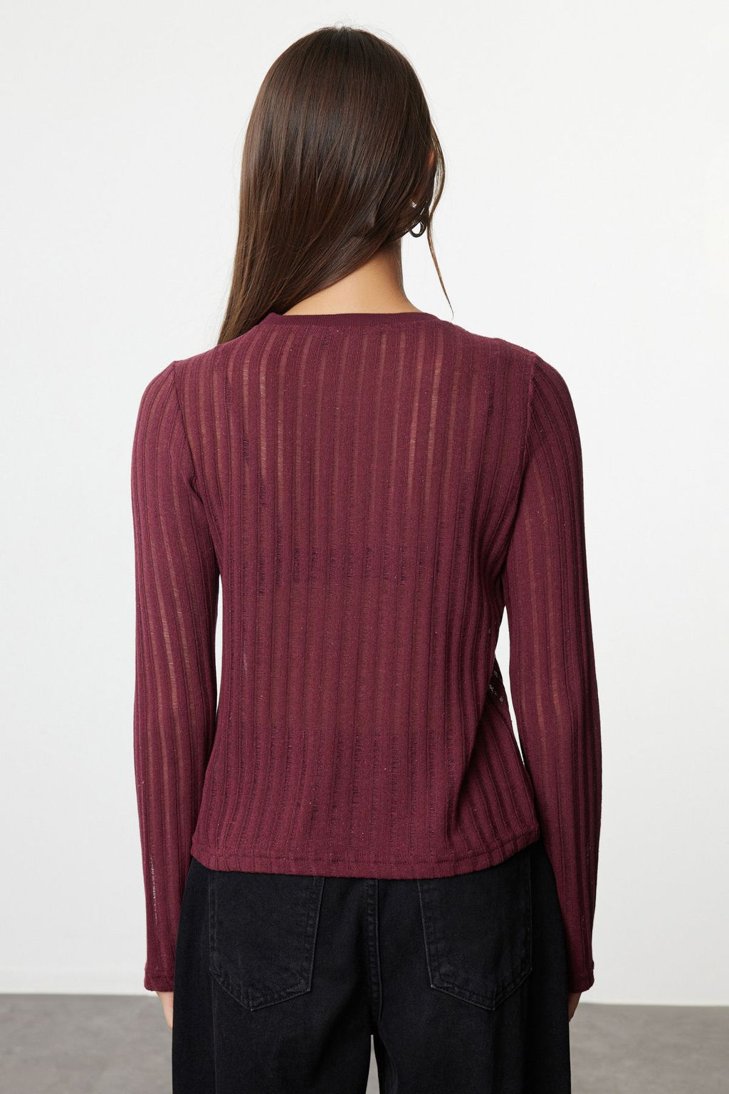 Bordo Transparan Triko Gorunumlu Kumas Regular Boy Bisiklet Yaka Orme Bluz TWOAW24BZ00094