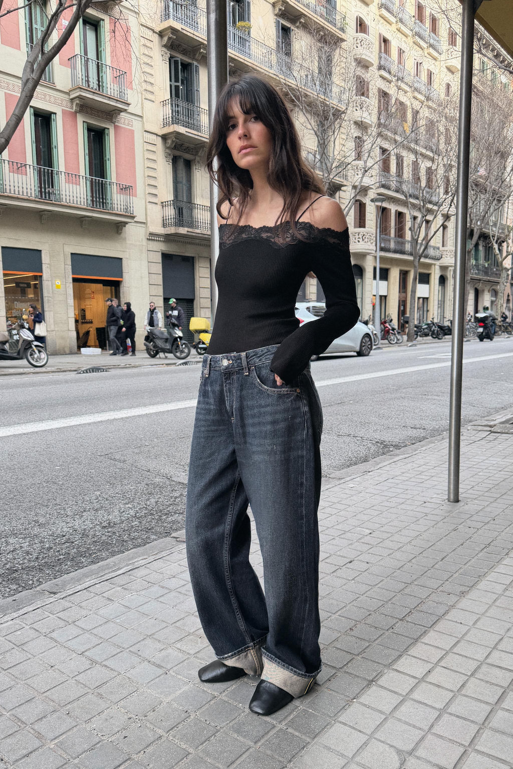 T-SHIRT WITH BARE SHOULDERS - Zara фото 9