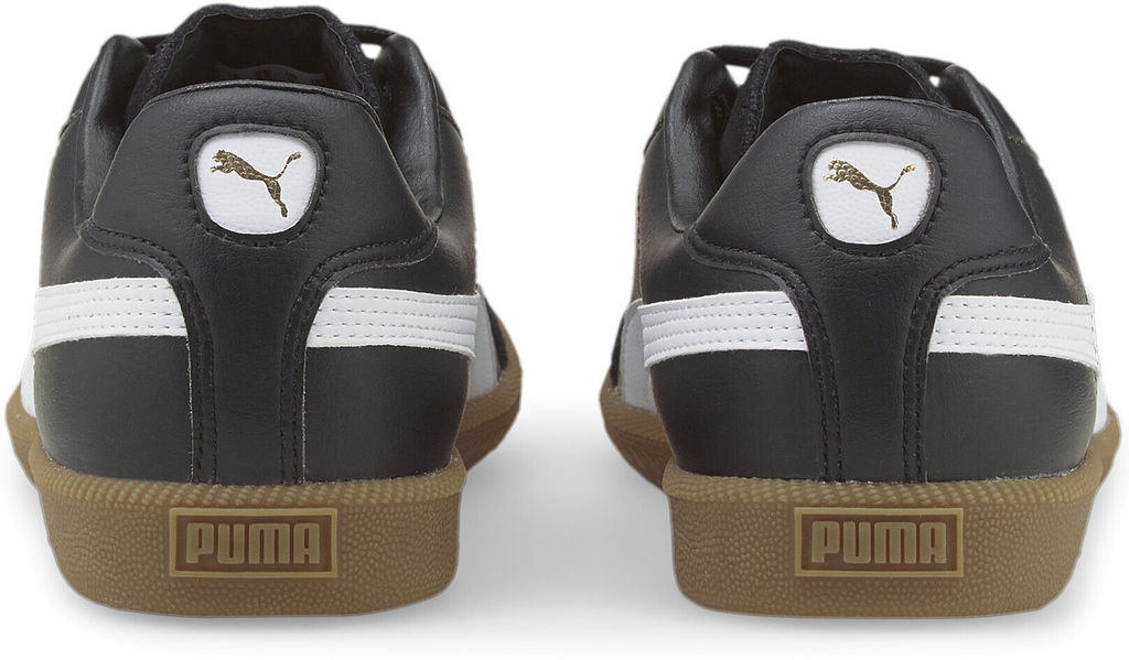 Кроссовки взрослые