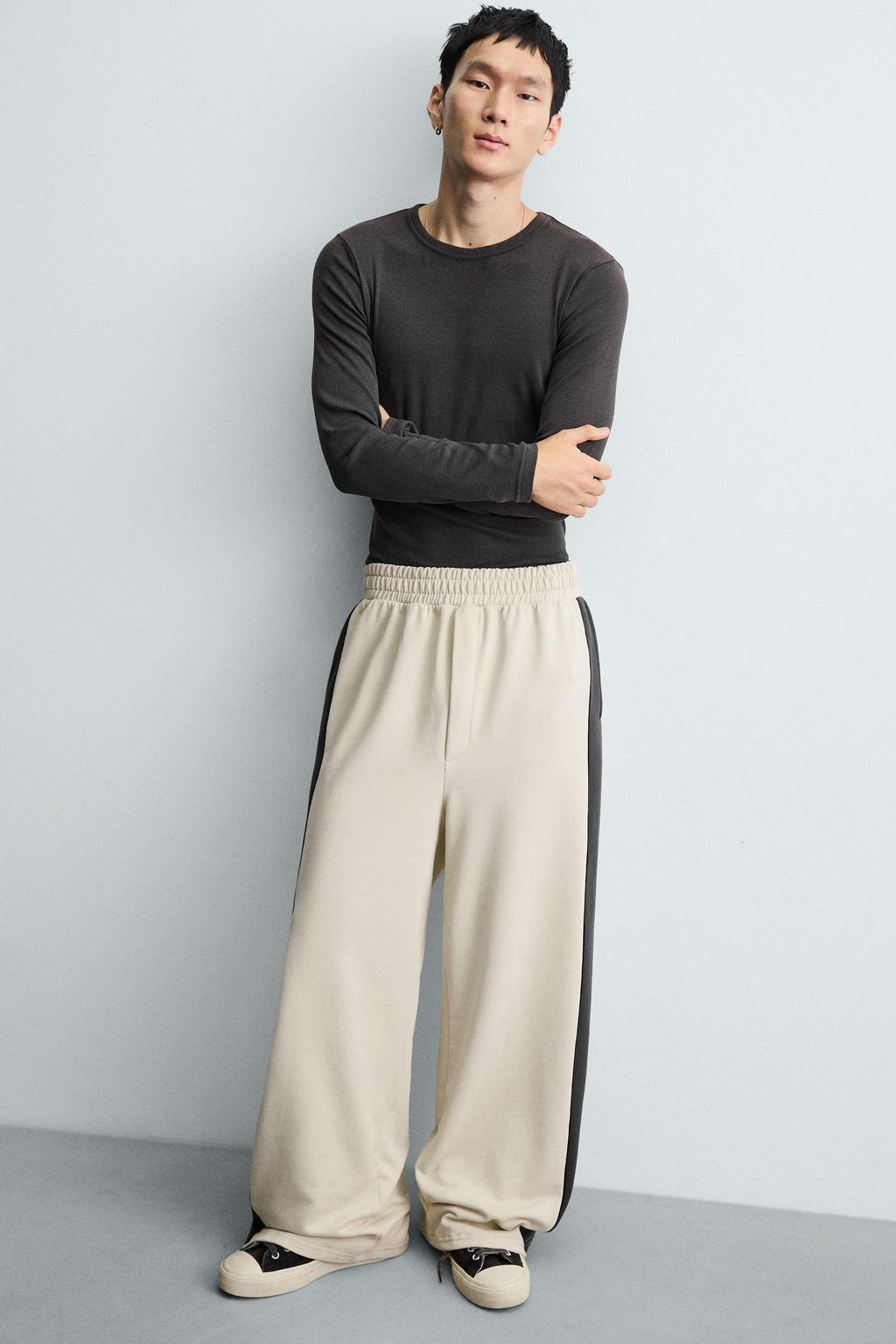 WIDE-LEG JOGGER TROUSERS WITH SIDE TAPING - Zara фото 6