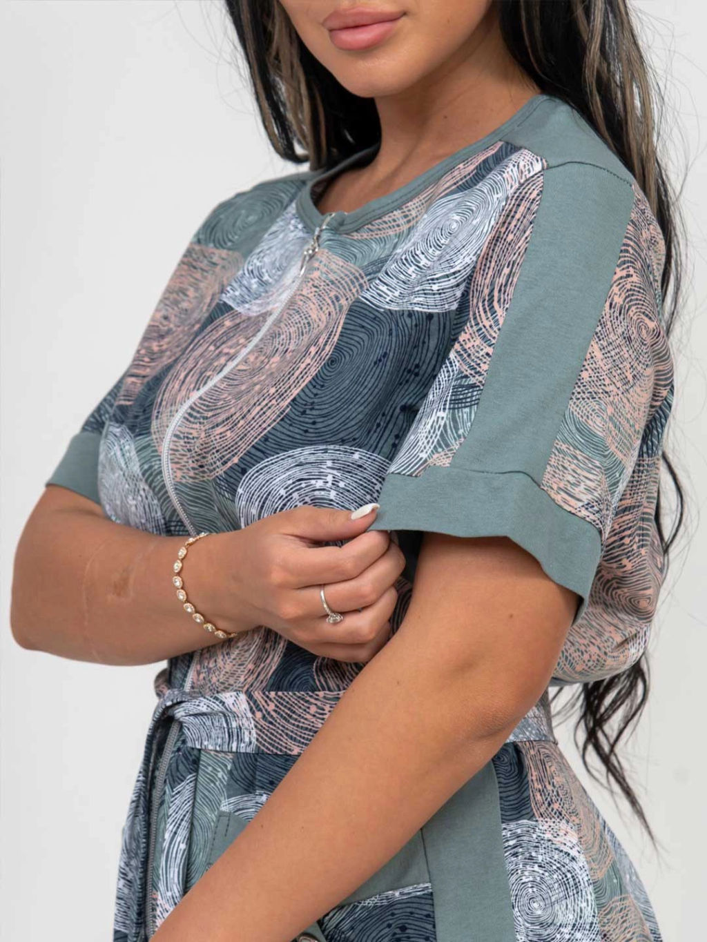 Халат женский, цвет зеленый