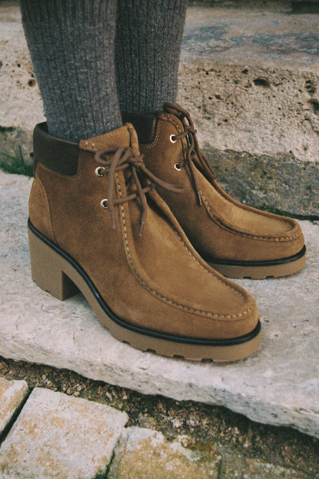 LACE-UP HEELED ANKLE BOOTS - Zara фото 8