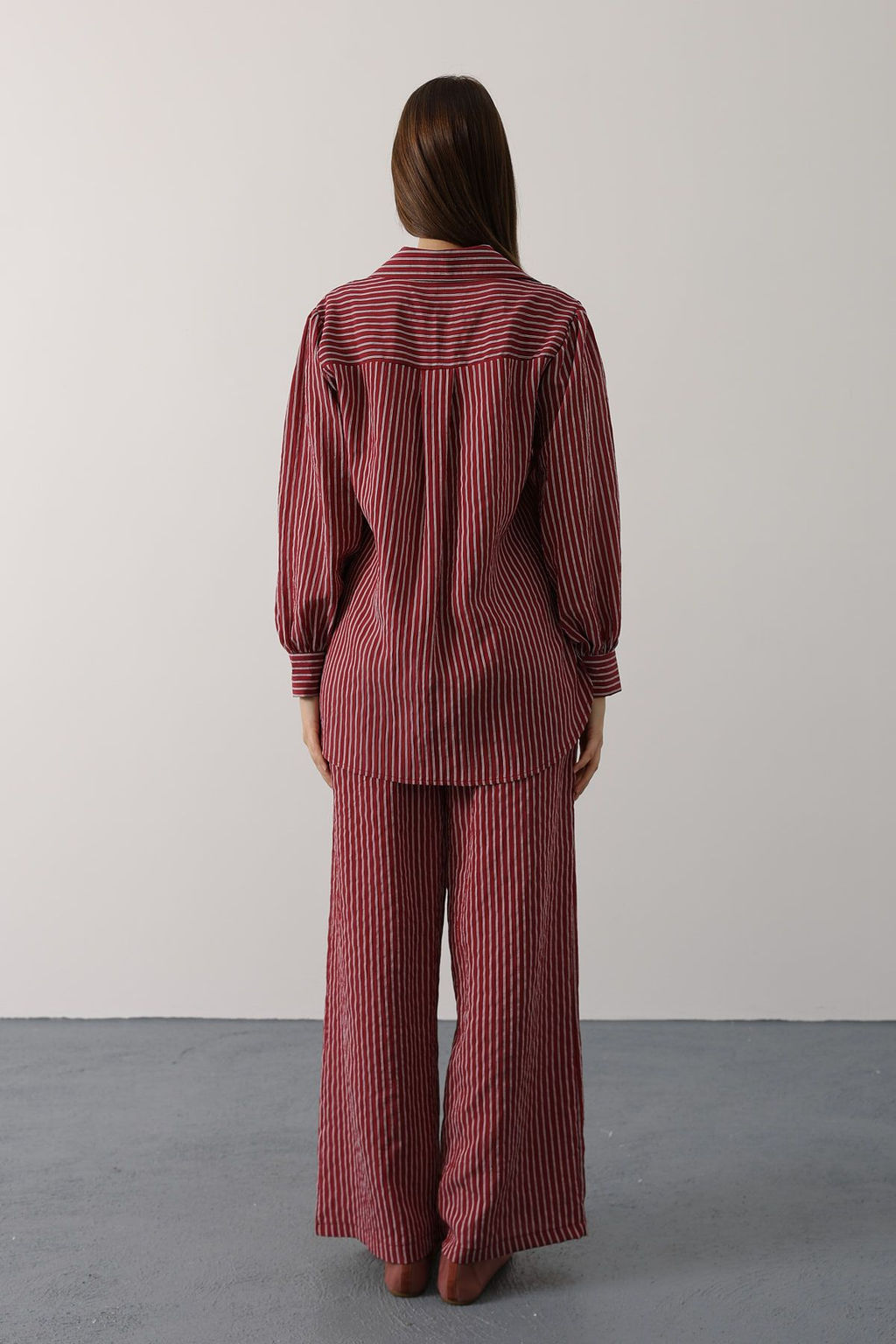 Siyah Dokulu Cizgili Dokuma Gomlek TWOAW26GO00074 - Trendyolmilla фото 8