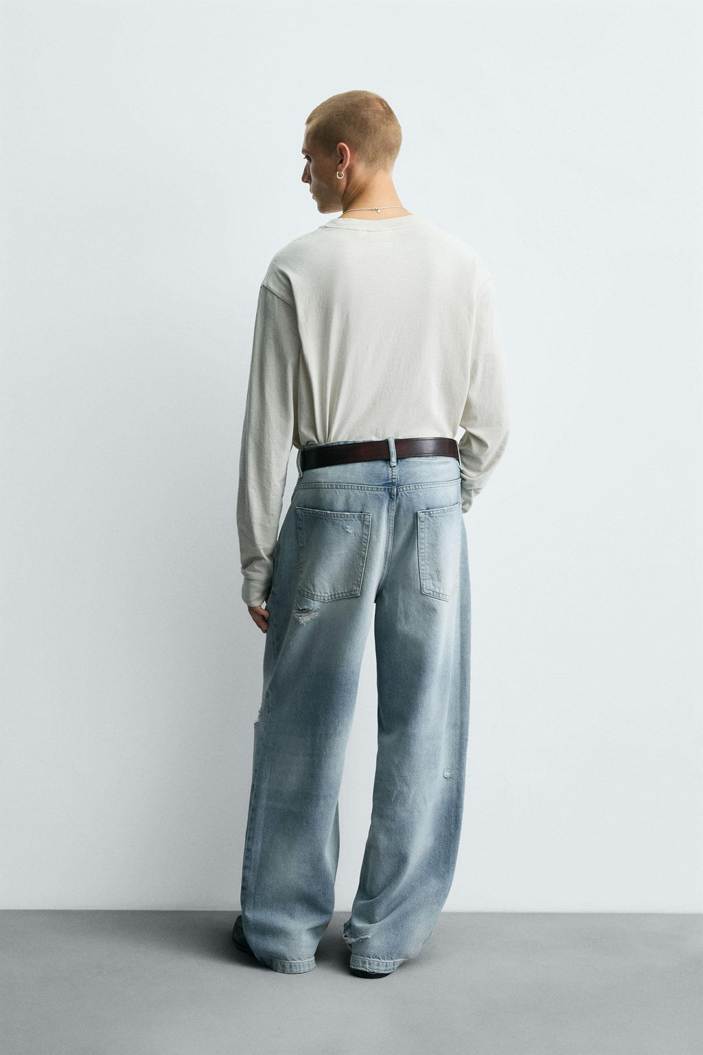 RIPPED BAGGY FIT JEANS - Zara фото 3