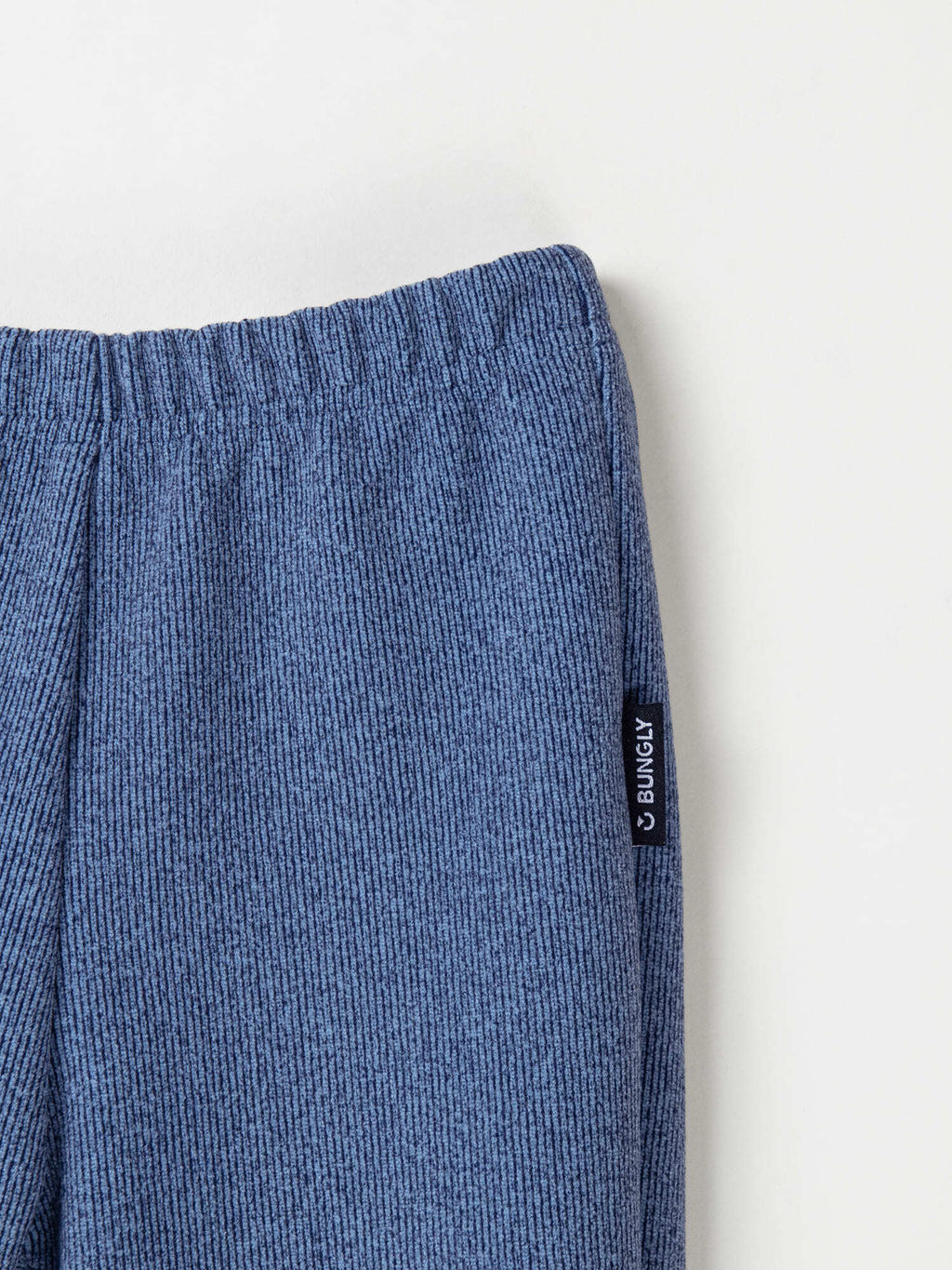 Джоггеры Деним из фактурного флиса - Bungly фото 3