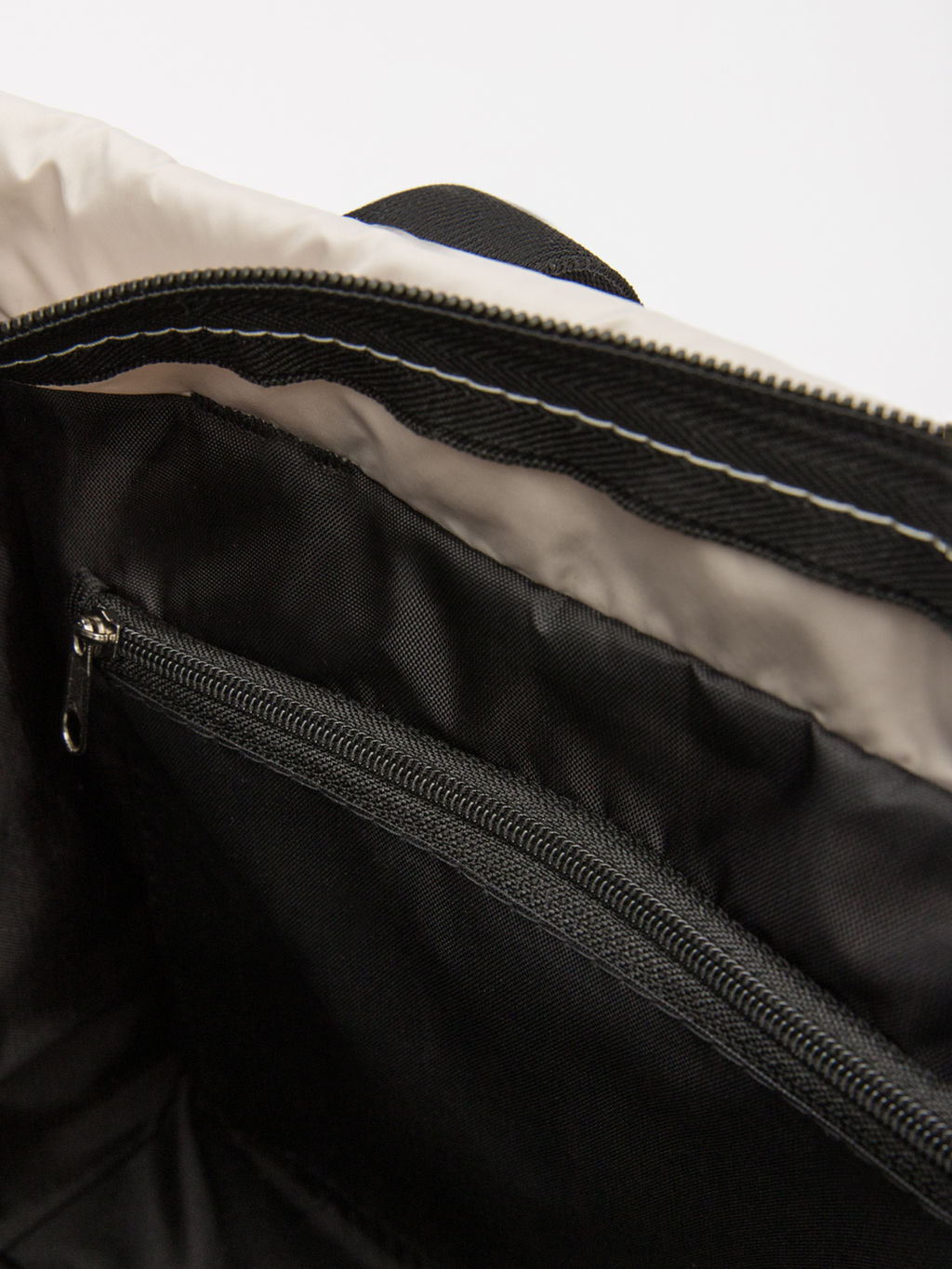 V61 501 86 Сумка женская