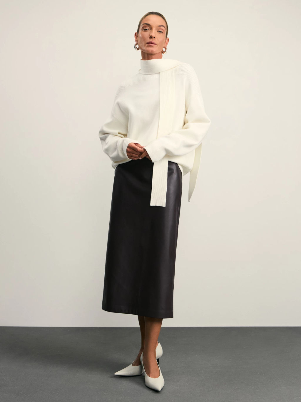 Джемпер с декоративным шарфом / Zarina  фото 2