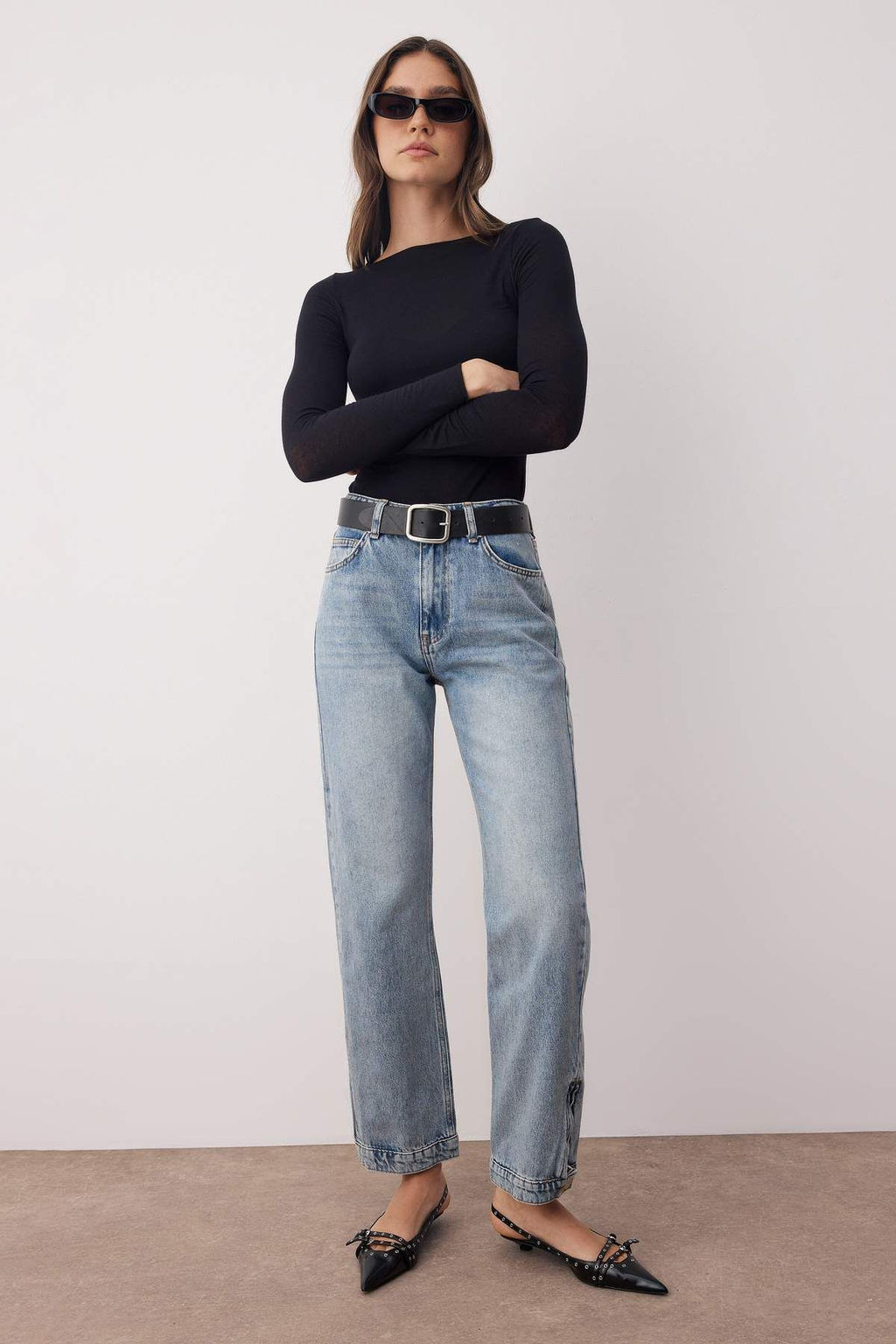 More Sustainable Mavi Pacas? Fermuar Detayl? Normal Bel Yeni Straight Jeans TWOAW26JE00038 - Trendyolmilla фото 2